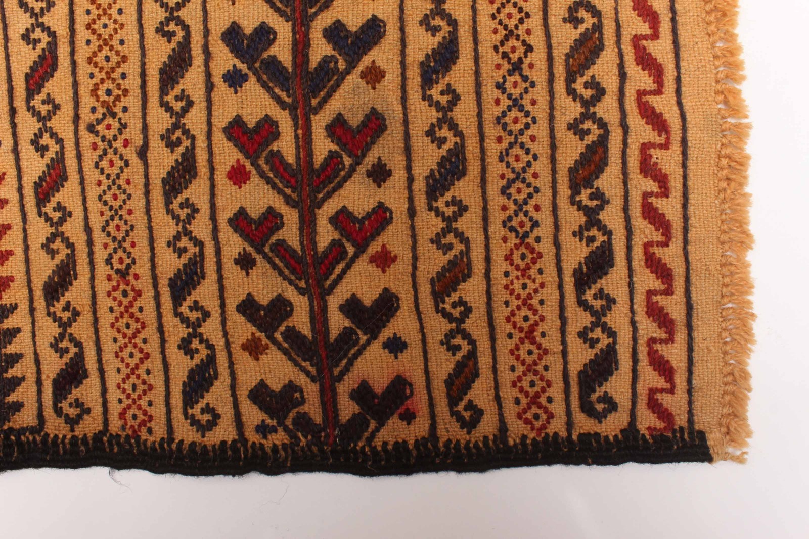 Vintage Hand Woven Area Rug 4’5″ x 6’4″ Traditional Wool Oriental Carpet