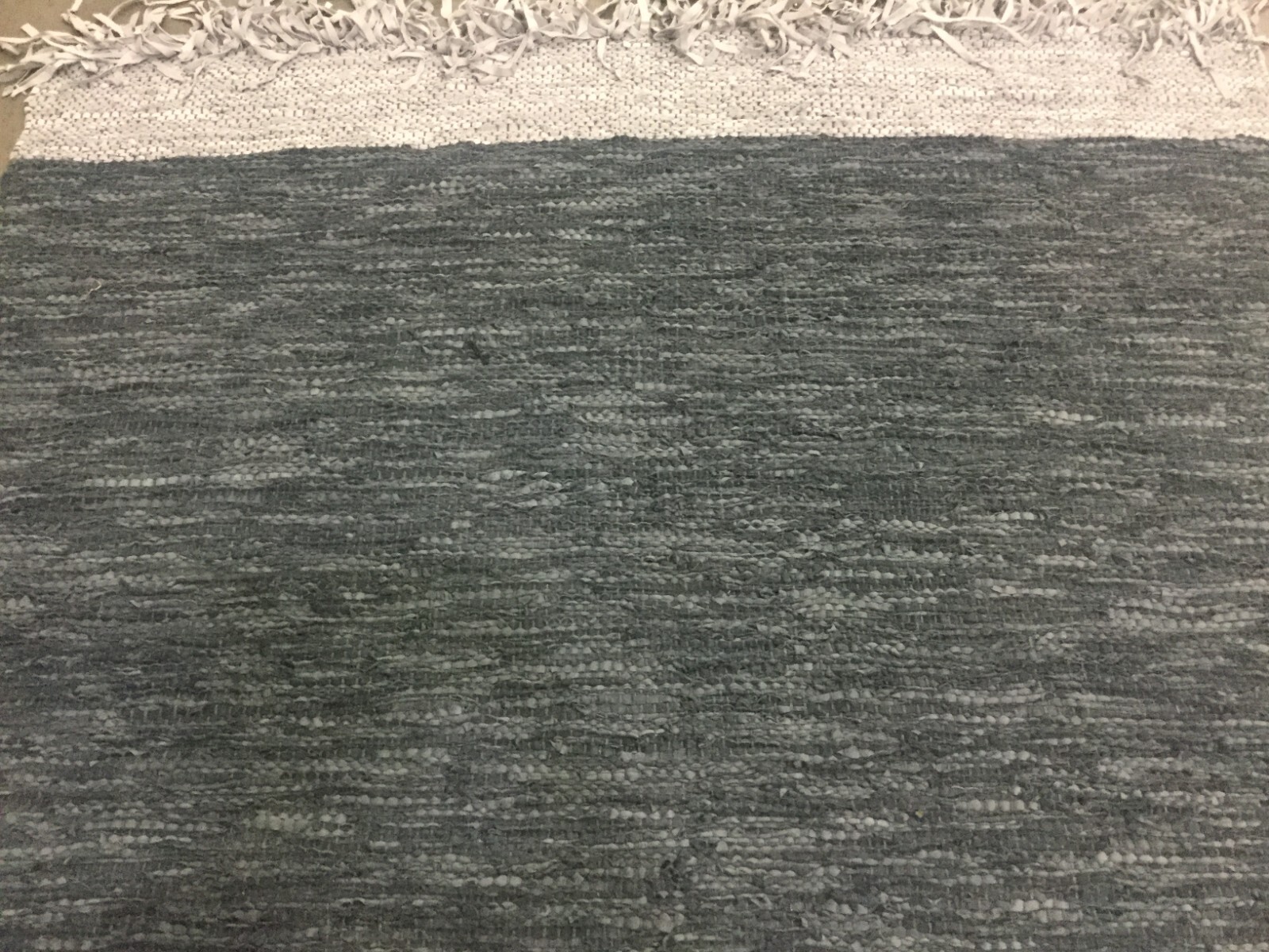DARK GREY 6′ X 6′ Square Loose Threads Rug, Reduce price 1172637560 VTL310A-6SQ