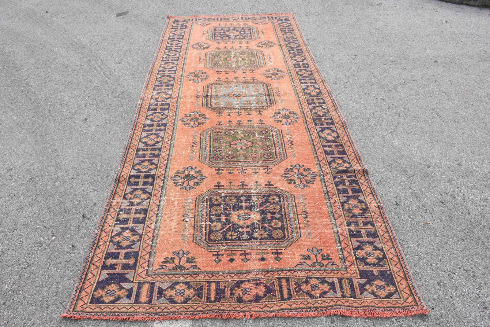 Vintage Large Rug 4,7×11,1 ft (142×338 cm), Red Polka dot Turkish Rug