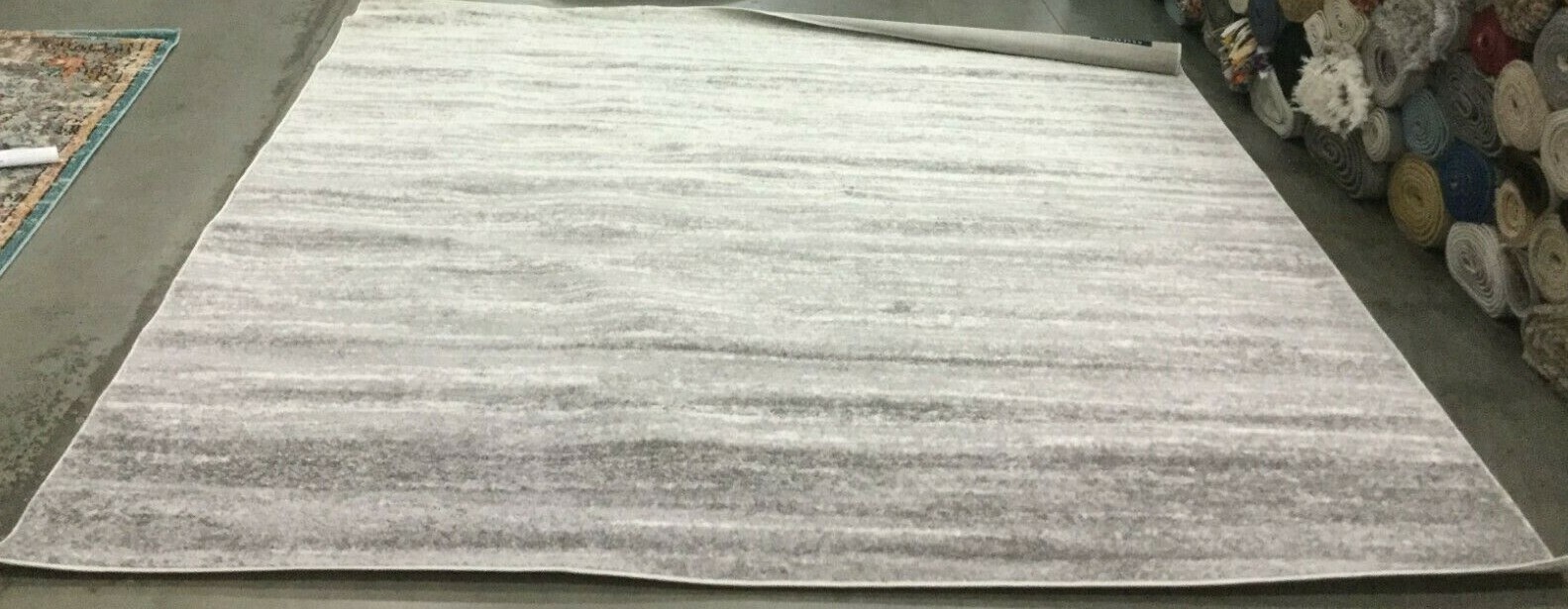 SILVER 8′ X 8′ Square Back Stain Rug, Reduced Price 1172636002 ADR113B-8SQ