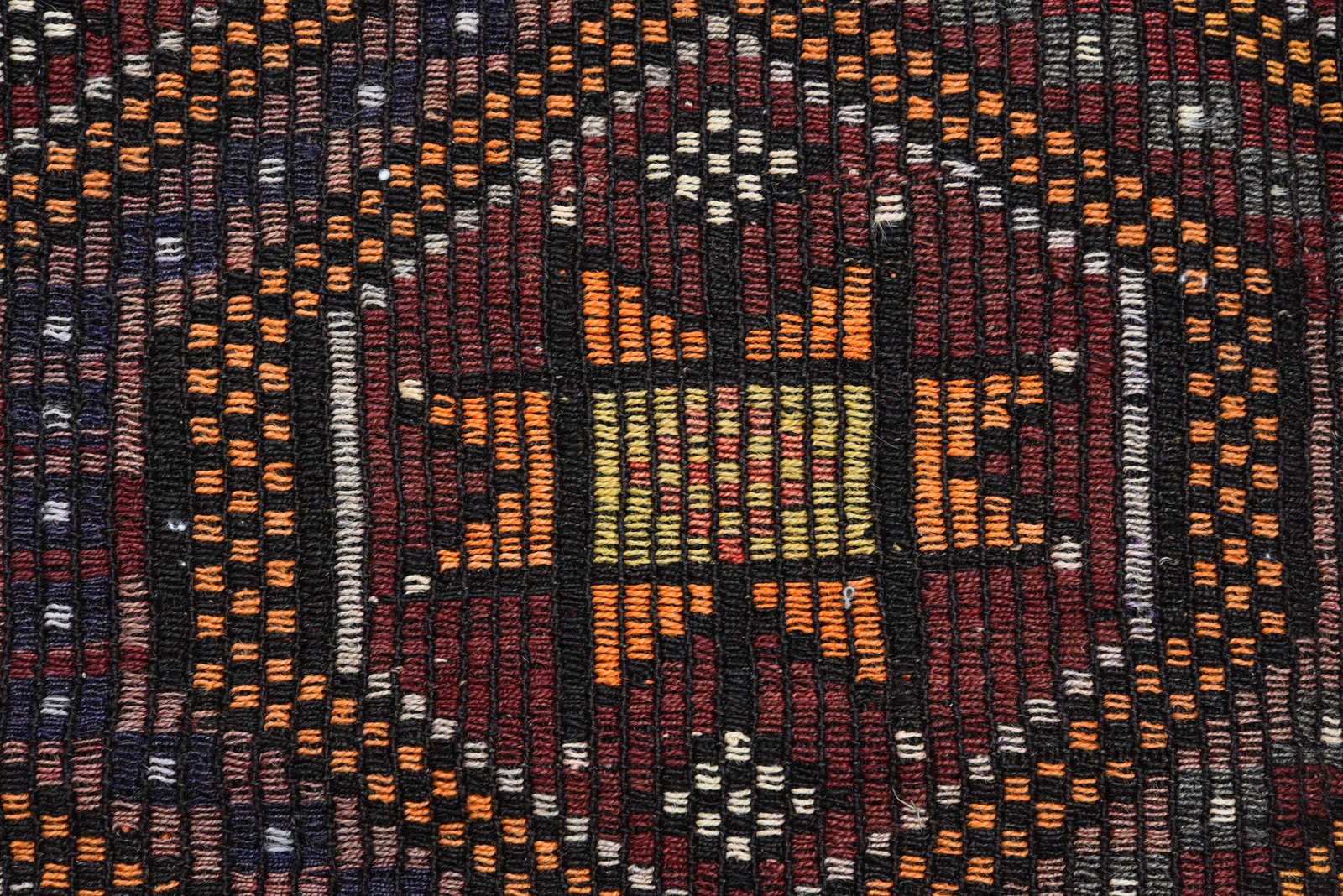Turkish Kilim Large Rug 6,4×10 ft (195×305 cm), Vintage Red Handmade Rug