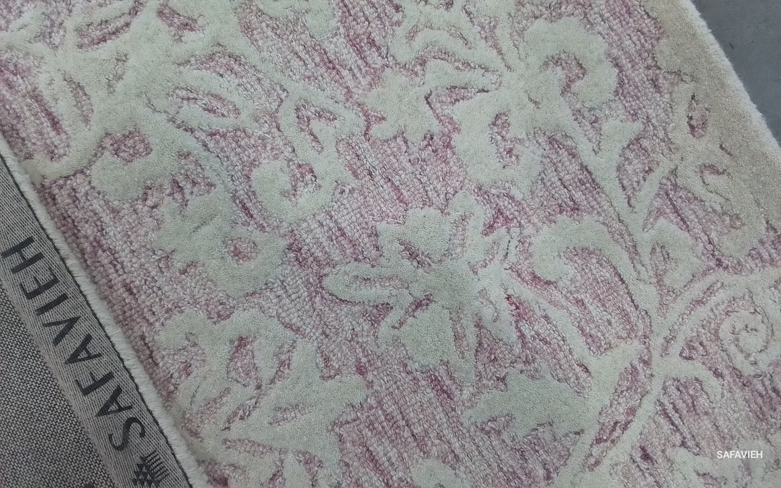 PINK / IVORY 5′-0″ x 8′-0″ Back Stain Rug, Reduced Price 1172795491 MET853U-5