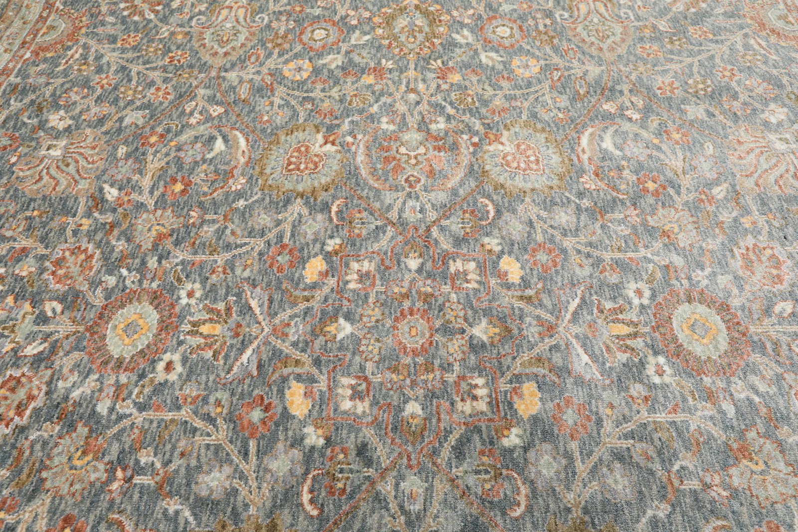 Multi Sizes Slate Traditional Dense Pile Silky Sheen Rug