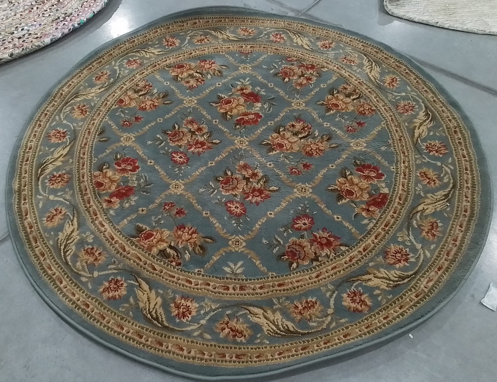 BLUE / BLUE 5′-3″ x 5′-3″ Flaw in Rug, Reduced Price 1172802950 LNH556-6565-5R