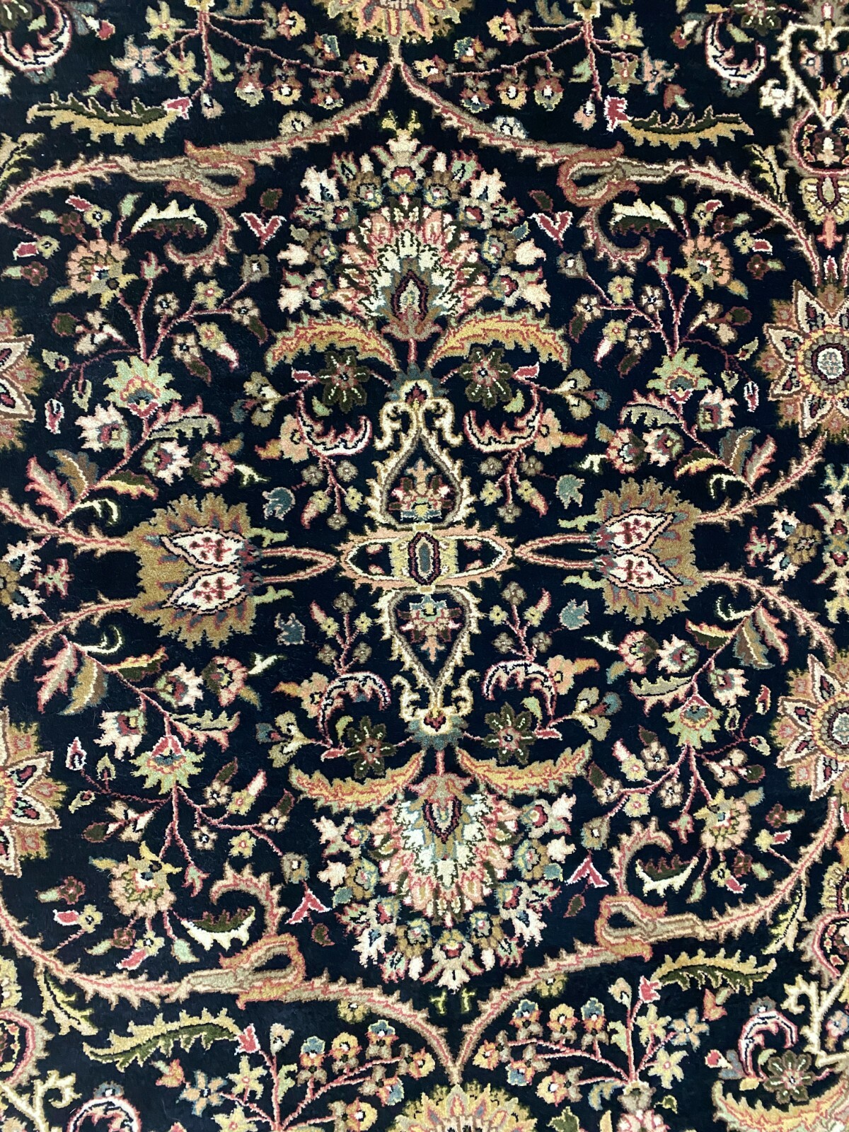 8’8″ x 11’8″ New Indian Traditional Oriental Rug – Fine – Hand Made – 100% Wool