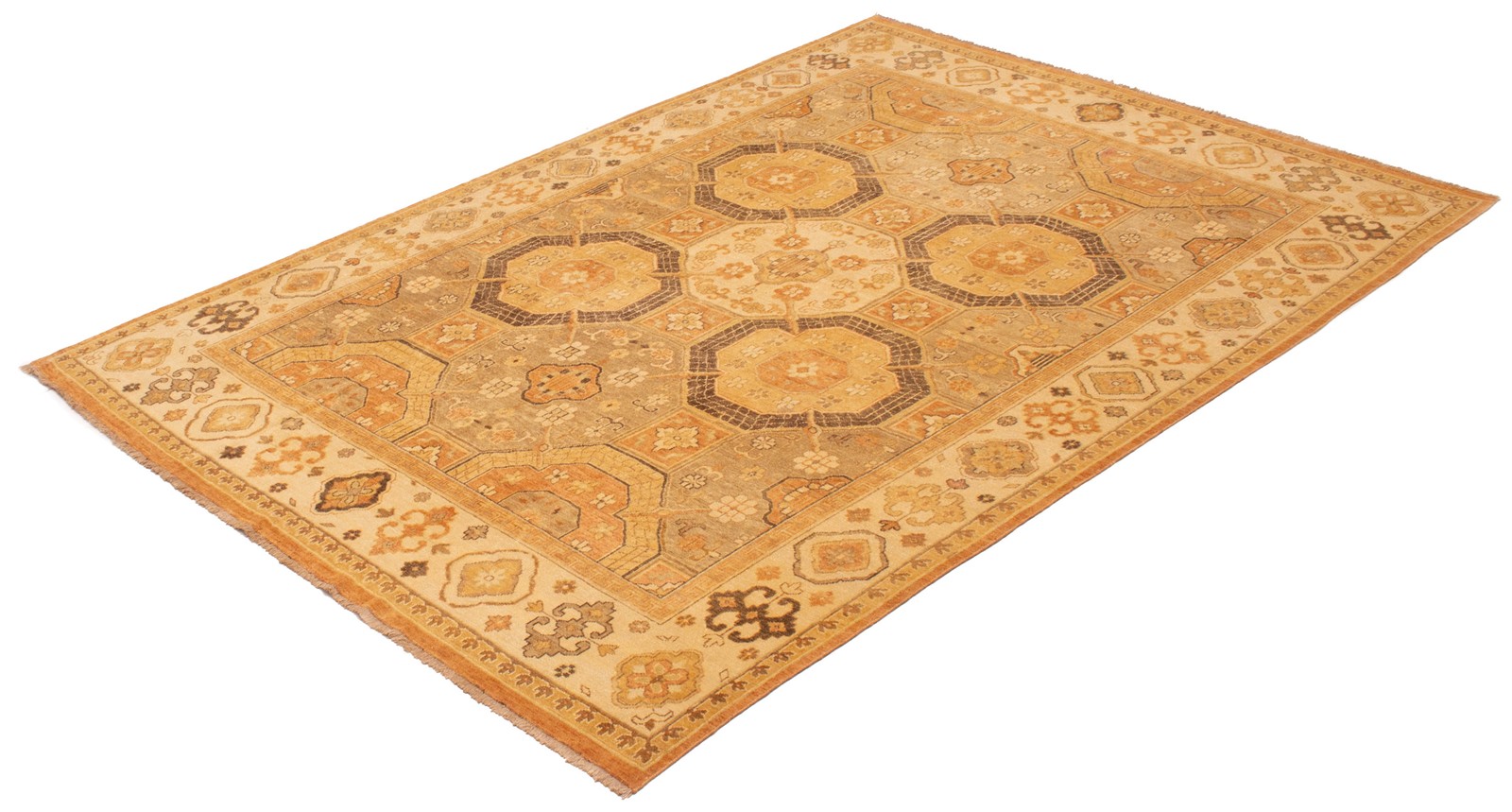 Vintage 8’4″ x 9’8″ Traditional Hand Knotted Vegetable Dye Wool Area Rug