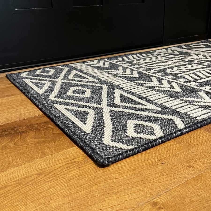 Home And Hearth 196551 Area Rugs 46″ X 28″ Beaut