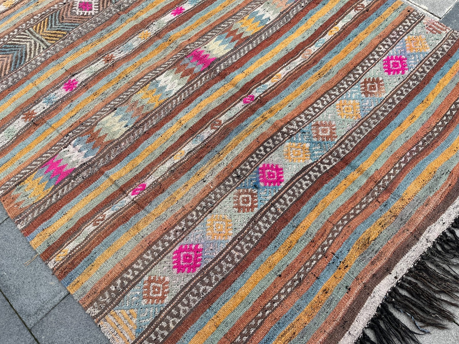 Vintage Turkish Kilim Rug 4.9×9.8 Handmade Wool Area Carpet Pink Boho Home Decor