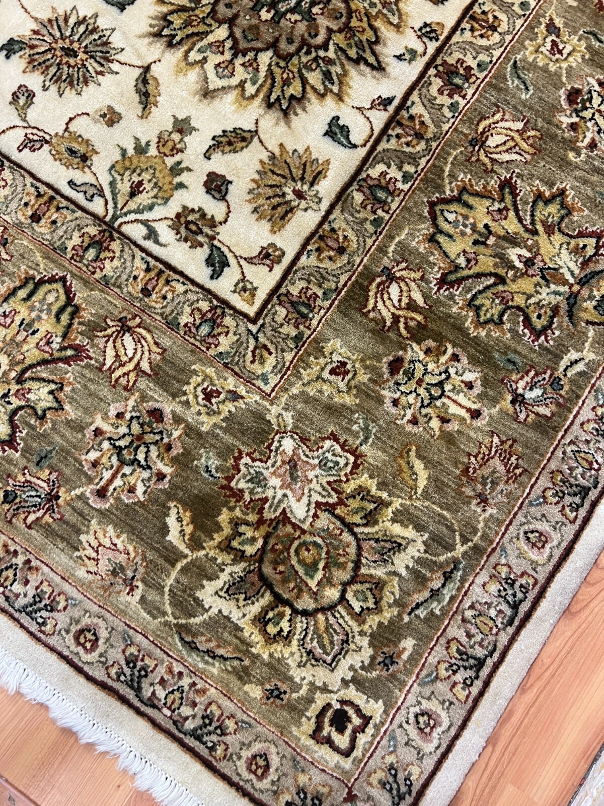 9′ x 12’9″ Indian Jaipur Oriental Rug – Full Pile – Hand Made – 100% Wool