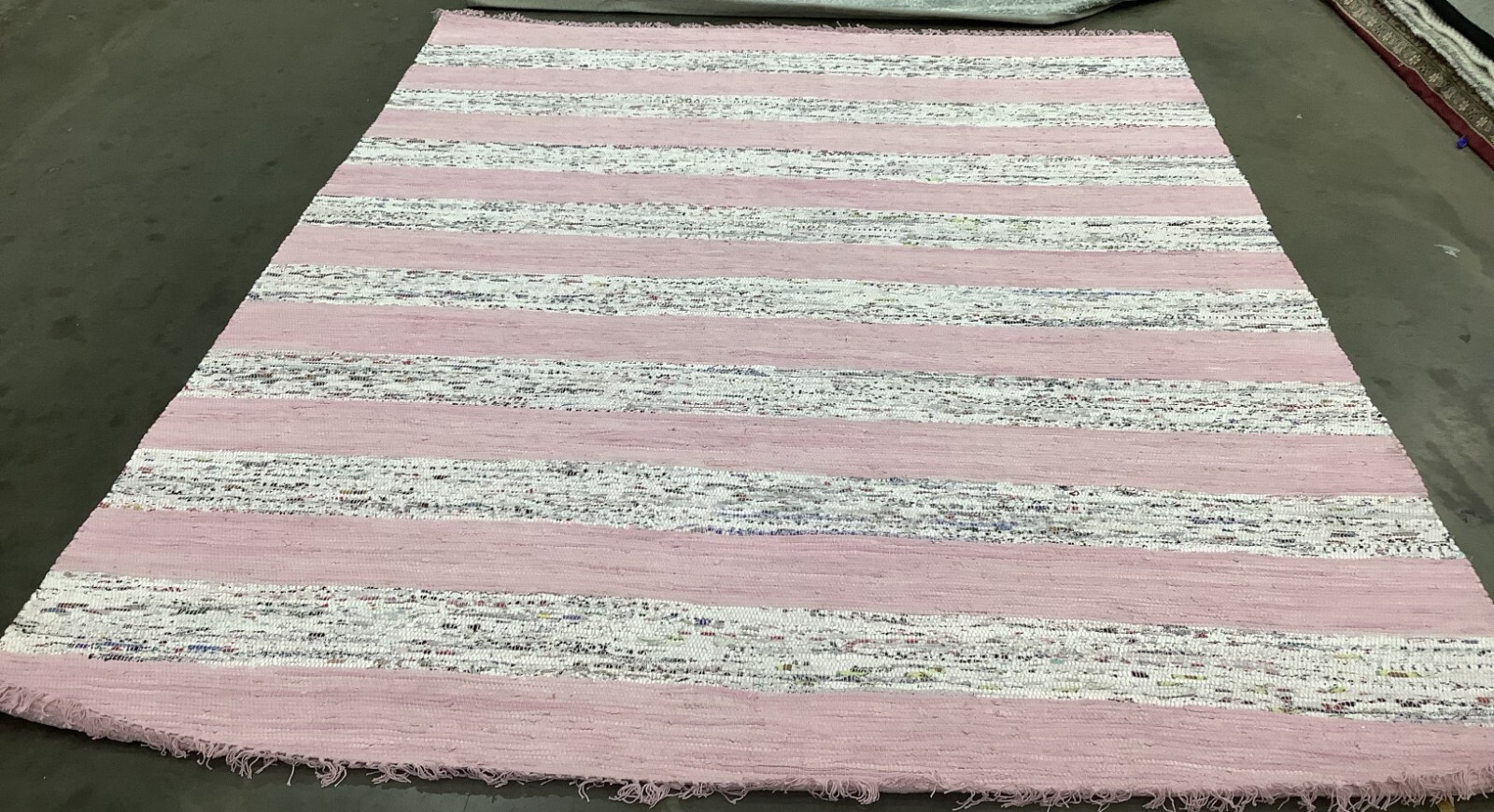 IVORY / L PINK 8′-0″ x 10′-0″ Back Stain Rug, Reduced Price 1172678230 MTK720E-8