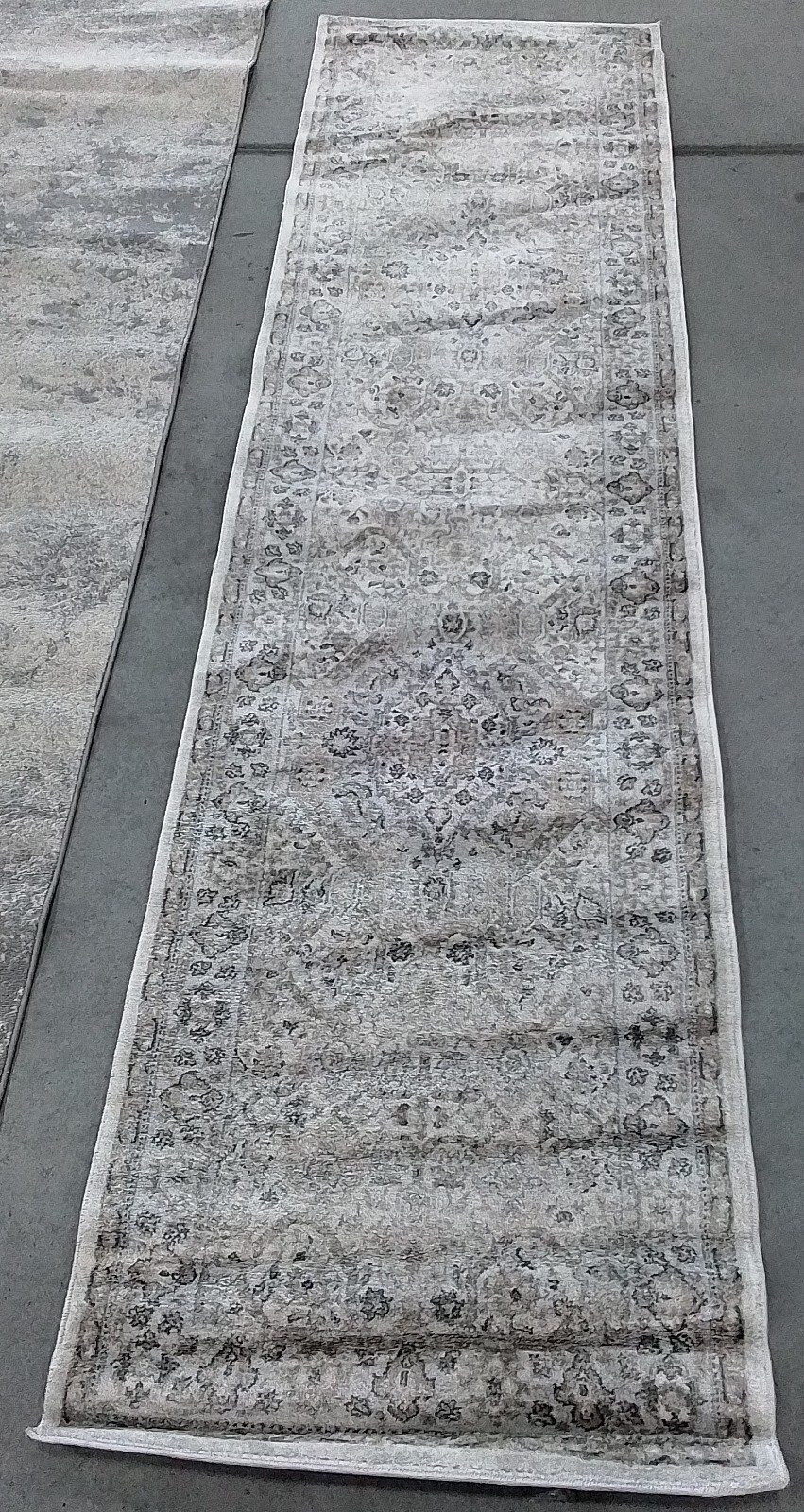 CREAM / BEIGE 2′-2″ x 8′-0″ Flaw in Rug, Reduced Price 1172768118 ISA916B-28