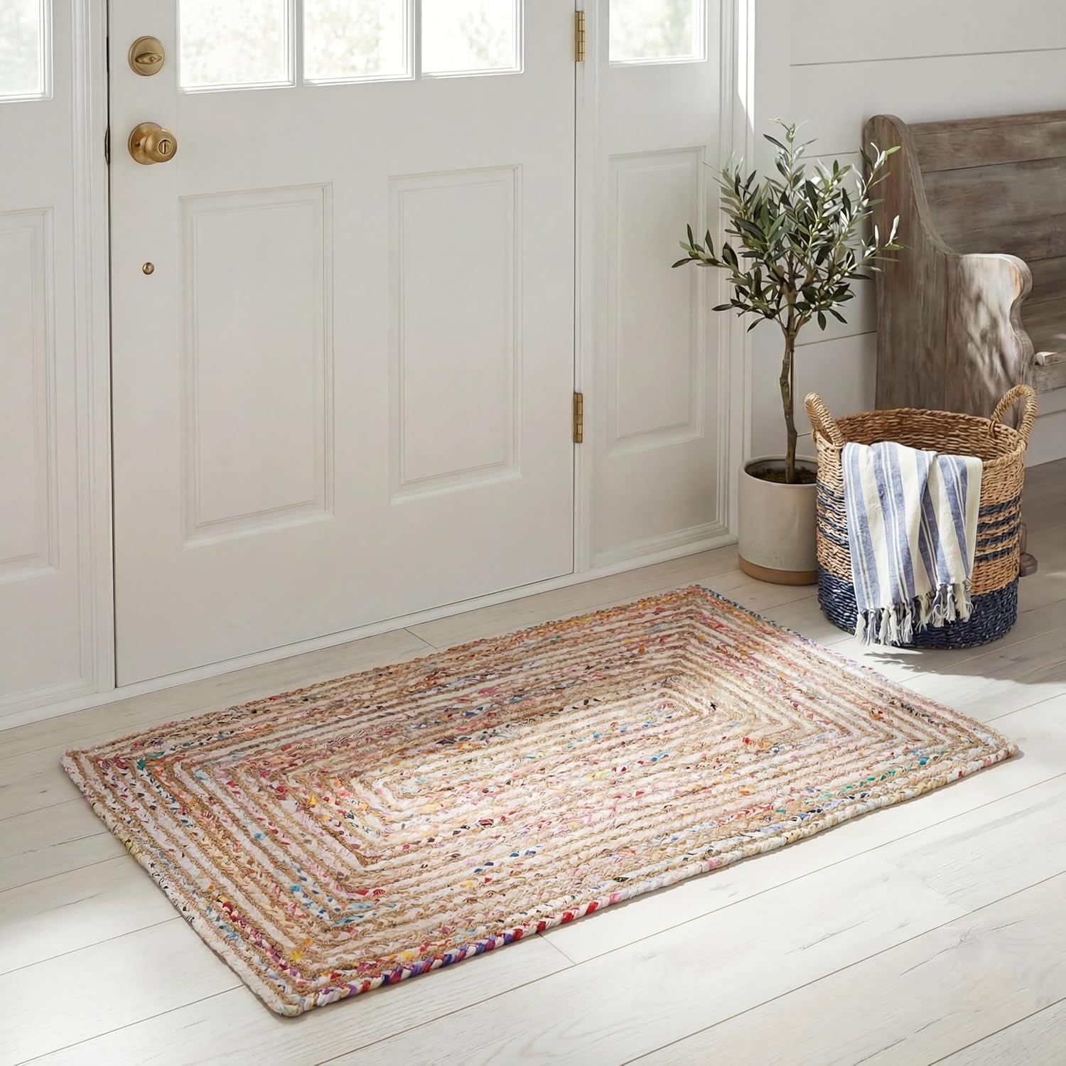 SAFAVIEH Cape Cod Collection Area Rug – 2’3″ x 4′, Beige & Multi, Handmade Jute