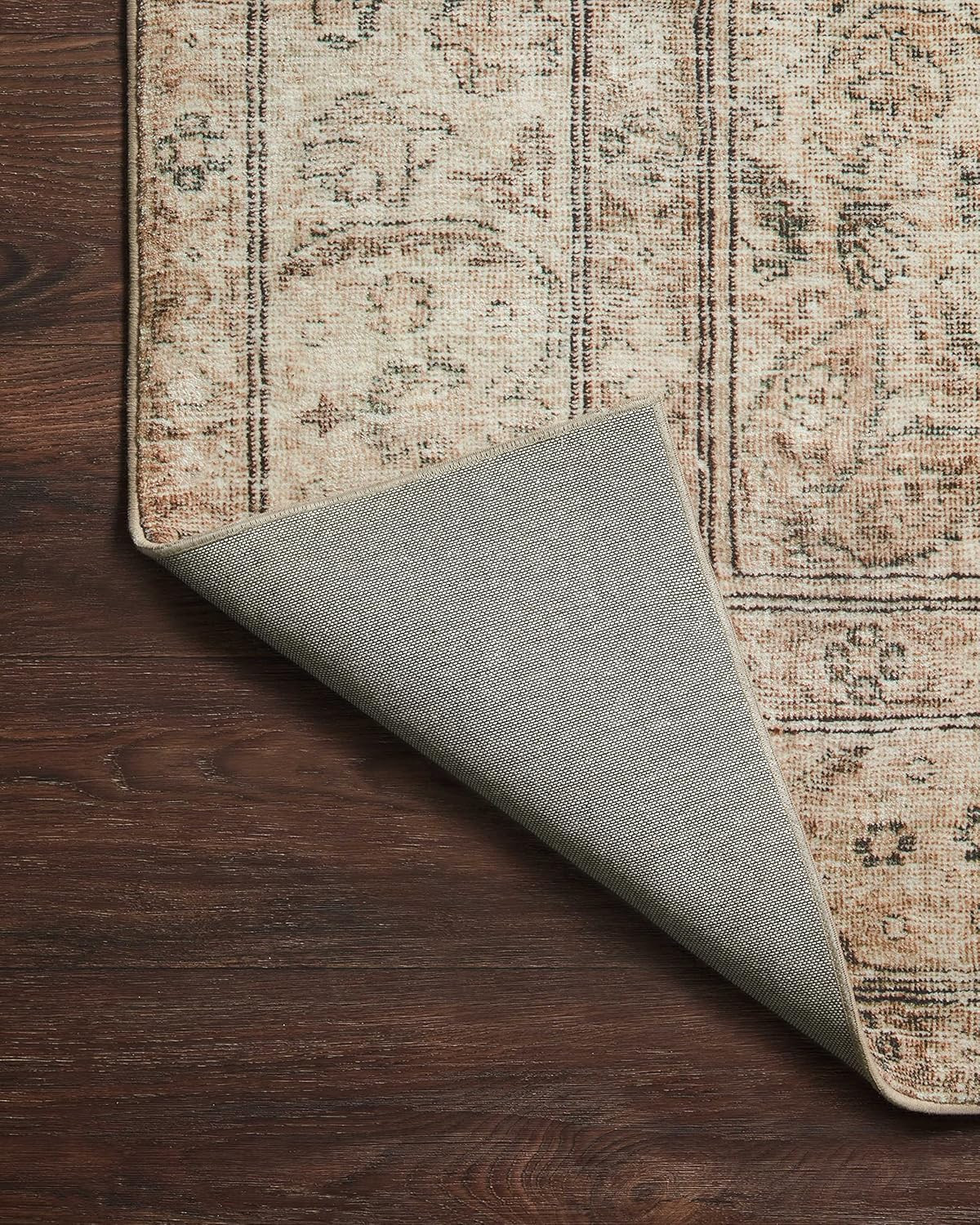 Loloi Margot Antique/Sage 5′ x 7’6″ No-Shed Area Rug for Living Room & Bedroom