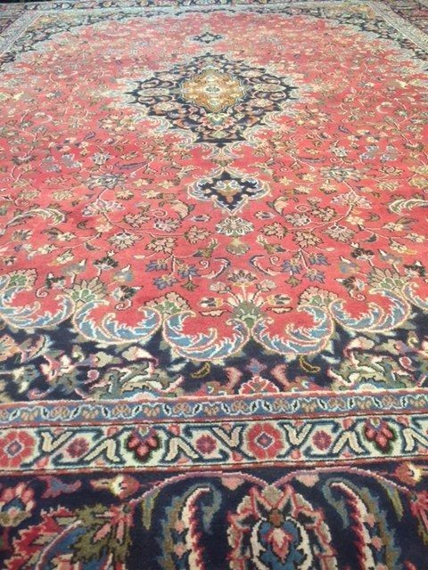 9’10″ x 12’10” Pakistani Oriental Rug – Full Pile – Hand Made – 100% Wool