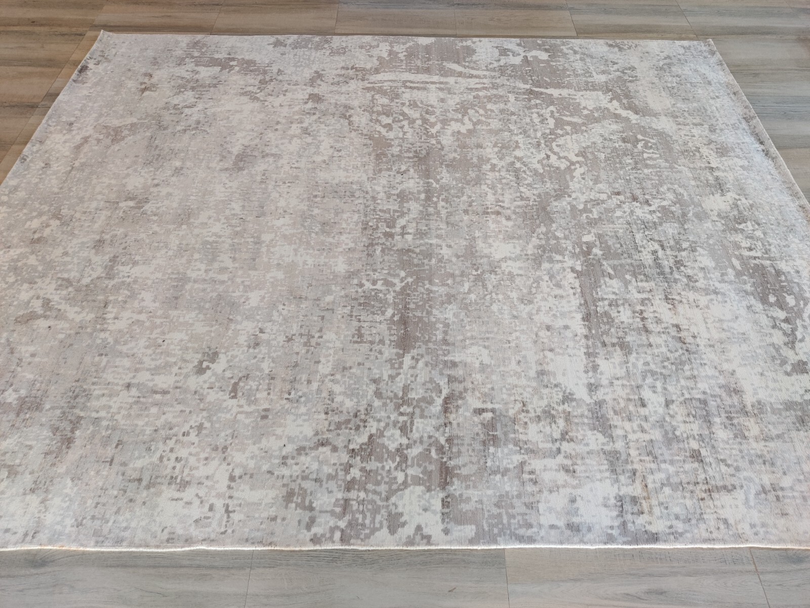8 x 10 Area Rug for Living Room Hand-Loomed 100% Viscose Large Abstract Neutral
