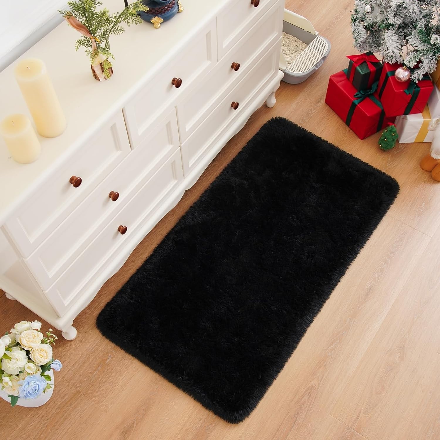 Luxurious Black Shag Rug 2′ x 4′ – Soft, Non-Slip Throw Rug for Living Room