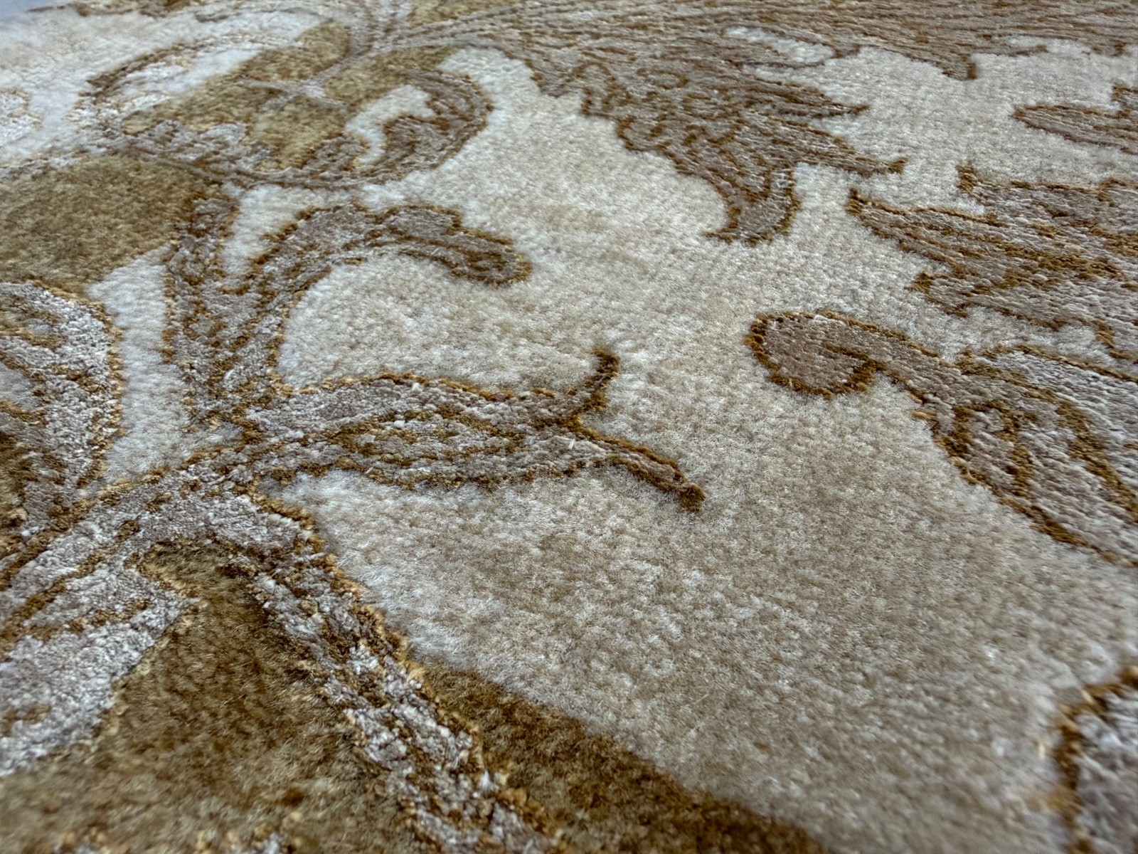 Renaissance Hand-Knotted Wool Rug 2’3″x4’6″ Traditional Cream Gold Damask Runner
