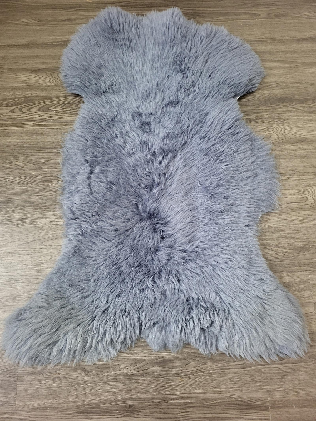 Genuine sheepskin rug, soft Dense wool dyed #B52