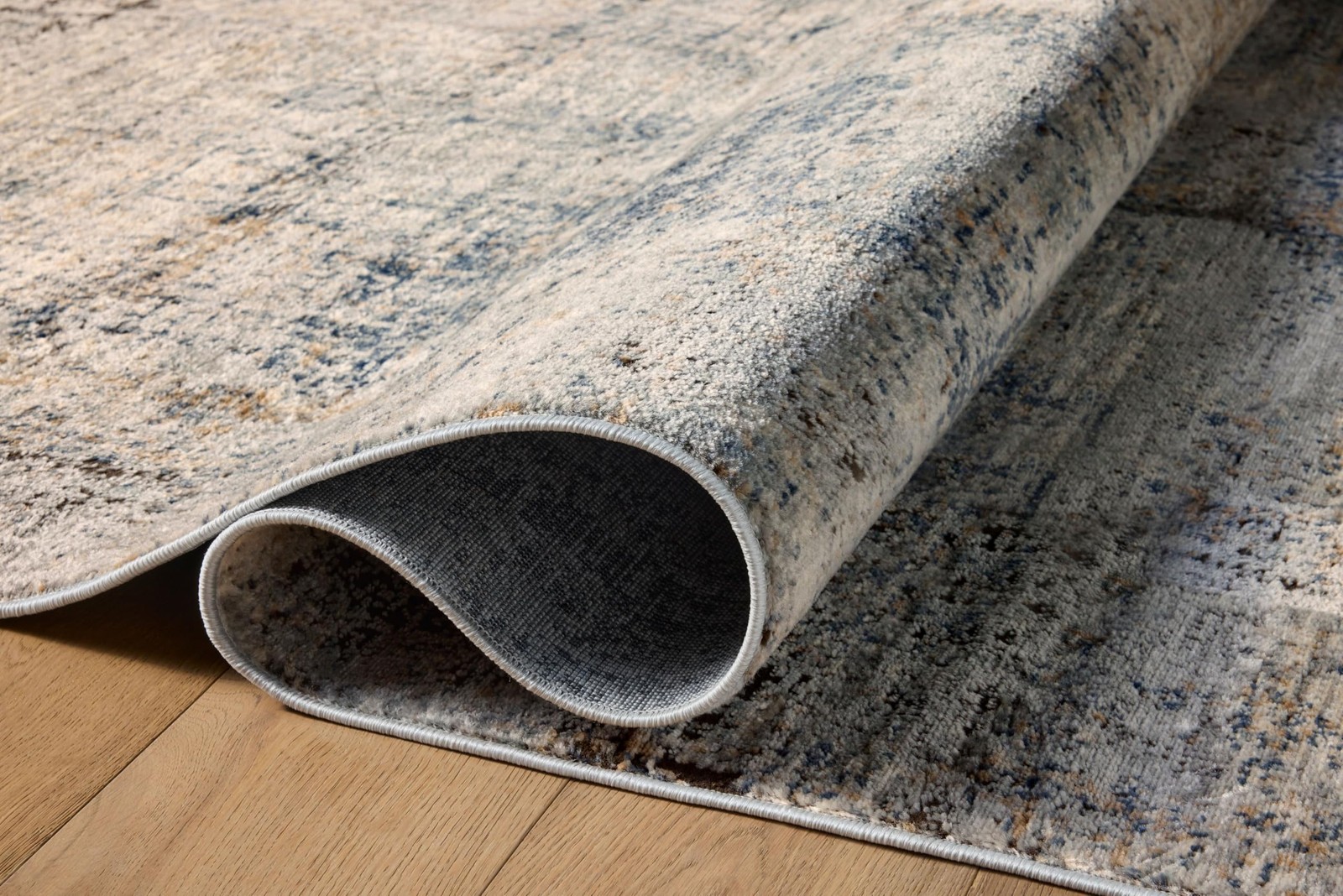 Loloi Ii Teagan Collection Tea-05 Denim/Slate 6-7 X 9-2 .25 Thick Area Rug Soft
