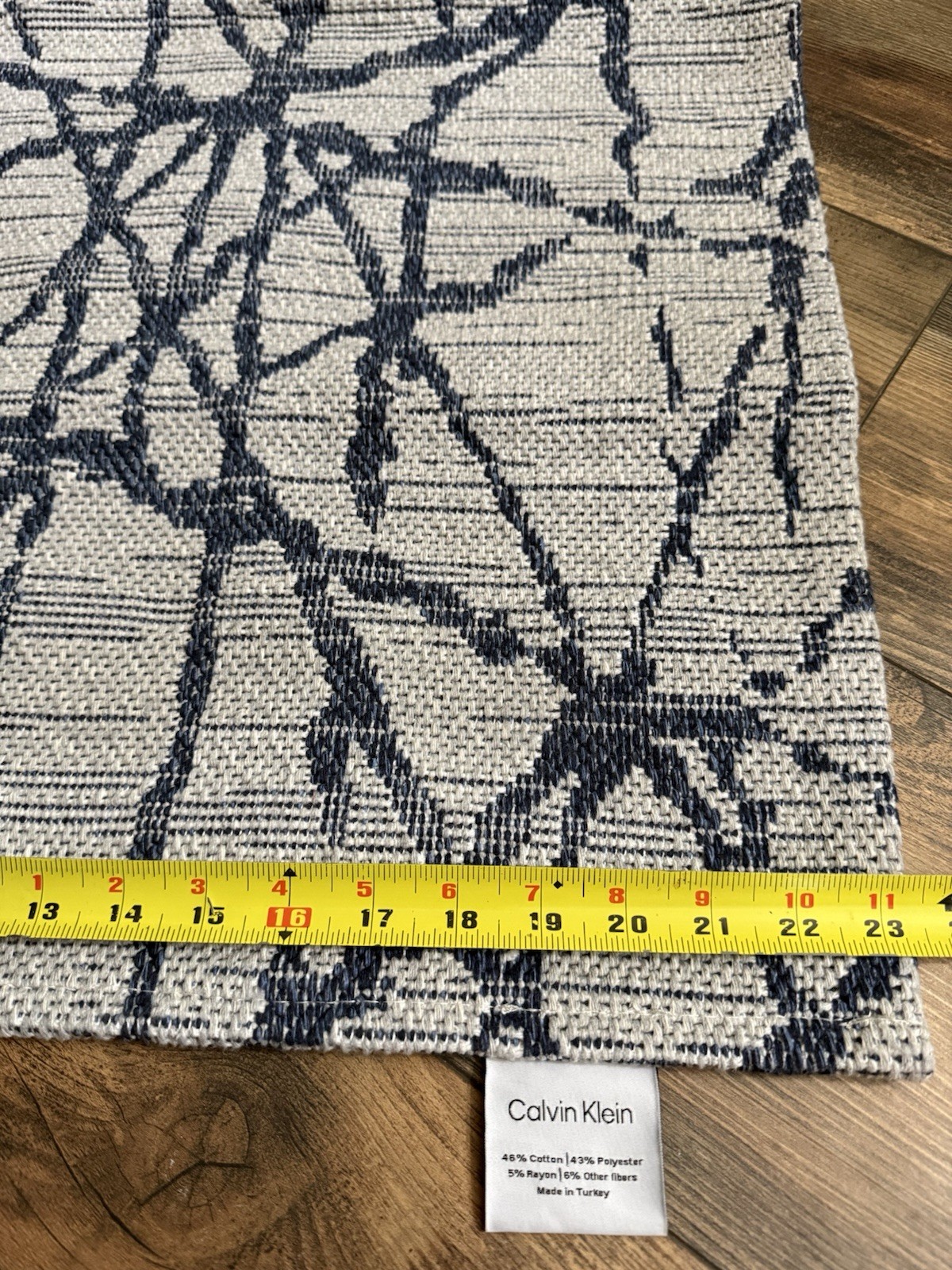 Calvin Klein Accent Rug 24″ X 40” Blue Navy Gray