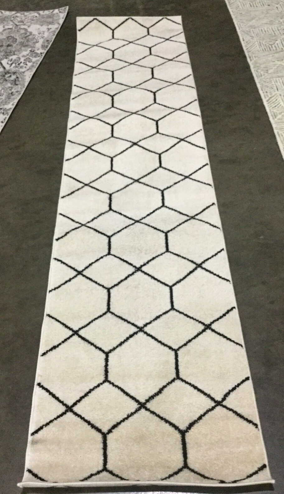 IVORY / BLACK 2′-2″ X 9′ Stained Rug, Reduced Price 1172659724 TUL608A-29
