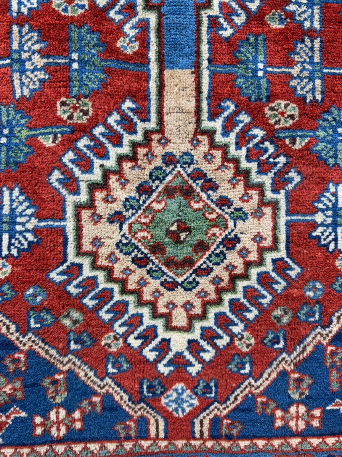 Vintage Fabulous Hand Knotted Oriental Wool Rug Carpet Floor Covering Floor Area