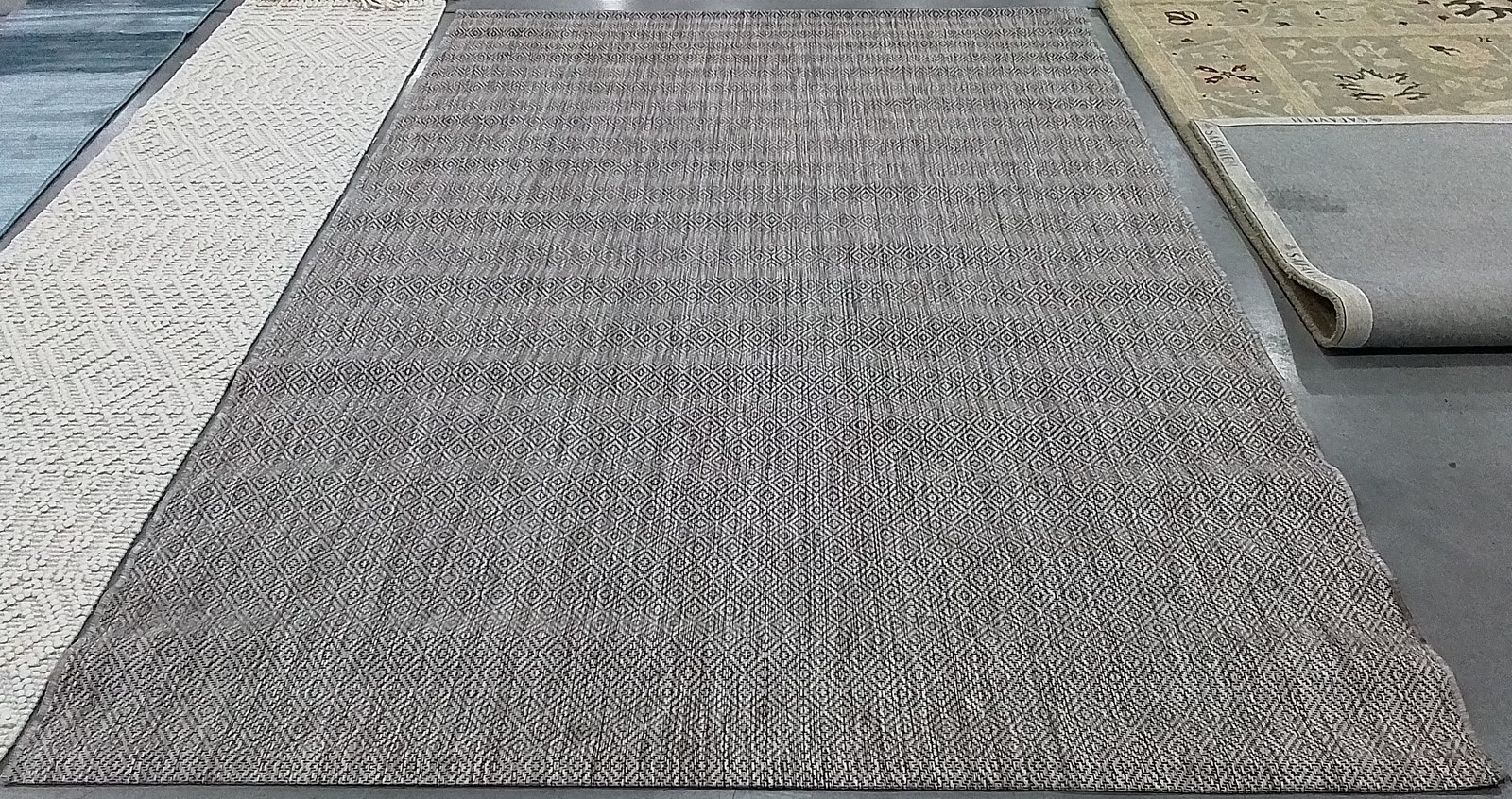BEIGE / BEIGE 6′-7″ x 9′-6″ Flaw in Rug, Reduced Price 1172790222 CY8520-36311-6