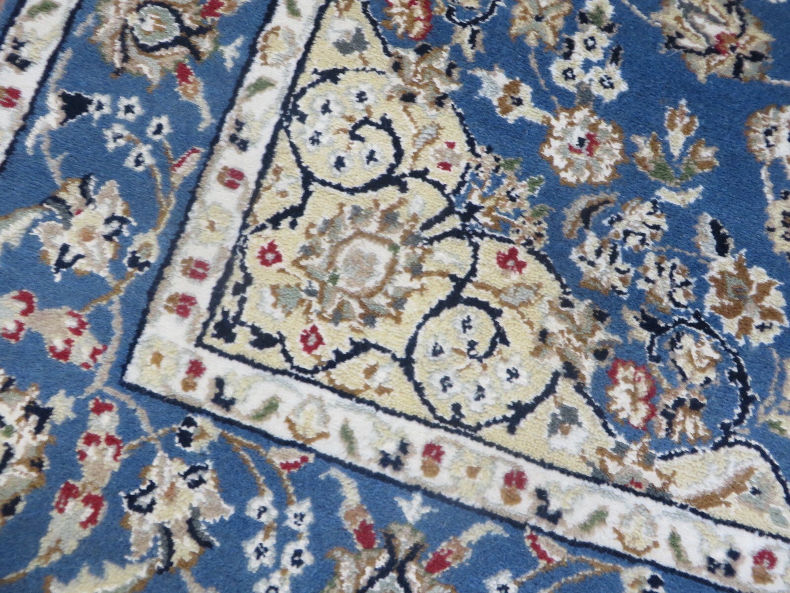 4’1 x 6’2 Hand Knotted Blue Fine Nain With Silk Oriental Rug G14757