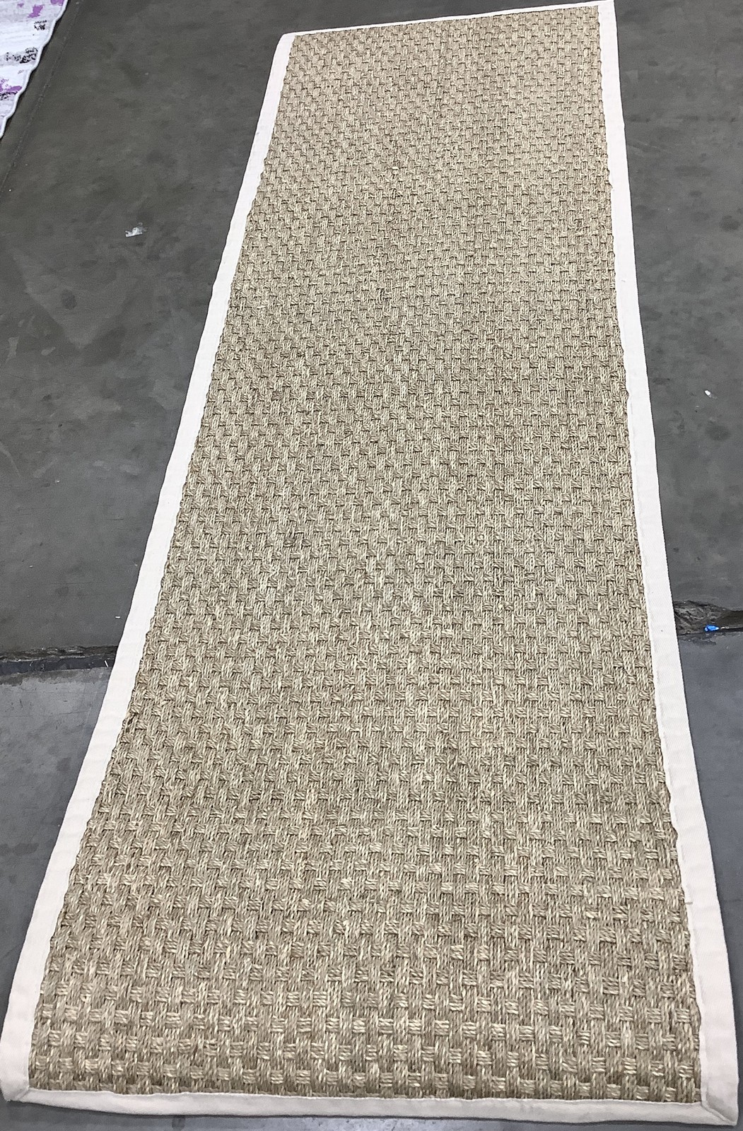 NATURAL IVORY 2′-6″ x 8′-0″ Binding Stain Rug Reduced Price 1172684336 NF114J-28