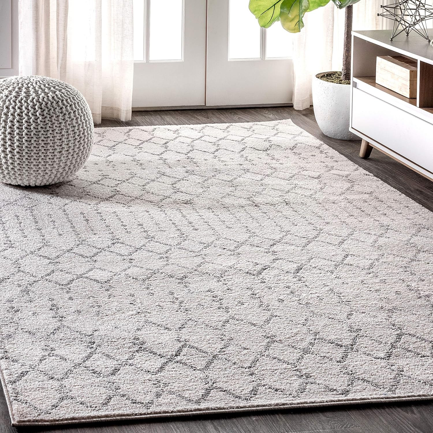 Boho Vintage Diamond Cream/Gray Indoor Area Rug 8X10 Ft, Moroccan Hype for Livin