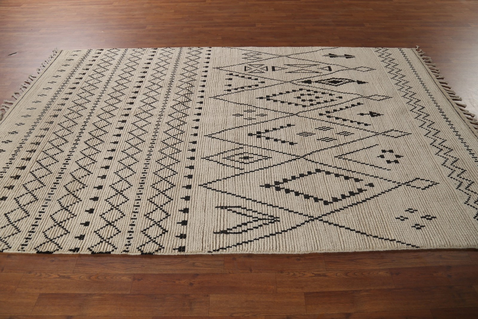 Handmade Ivory Moroccan Rug 6×9 Ft Oriental Living Room Area Rug Wool Carpet