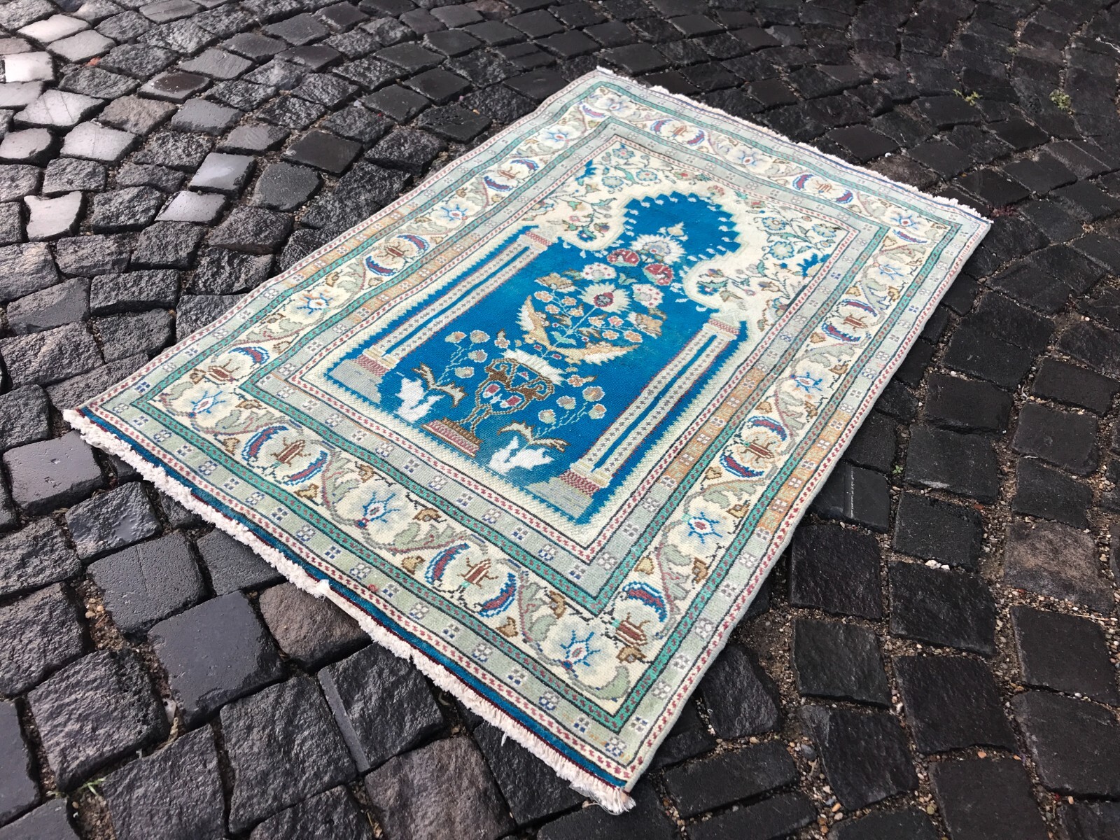 Turkish Antique rug Bohemian Area rug Oushak rug Vintage Rug Handmade Wool rug