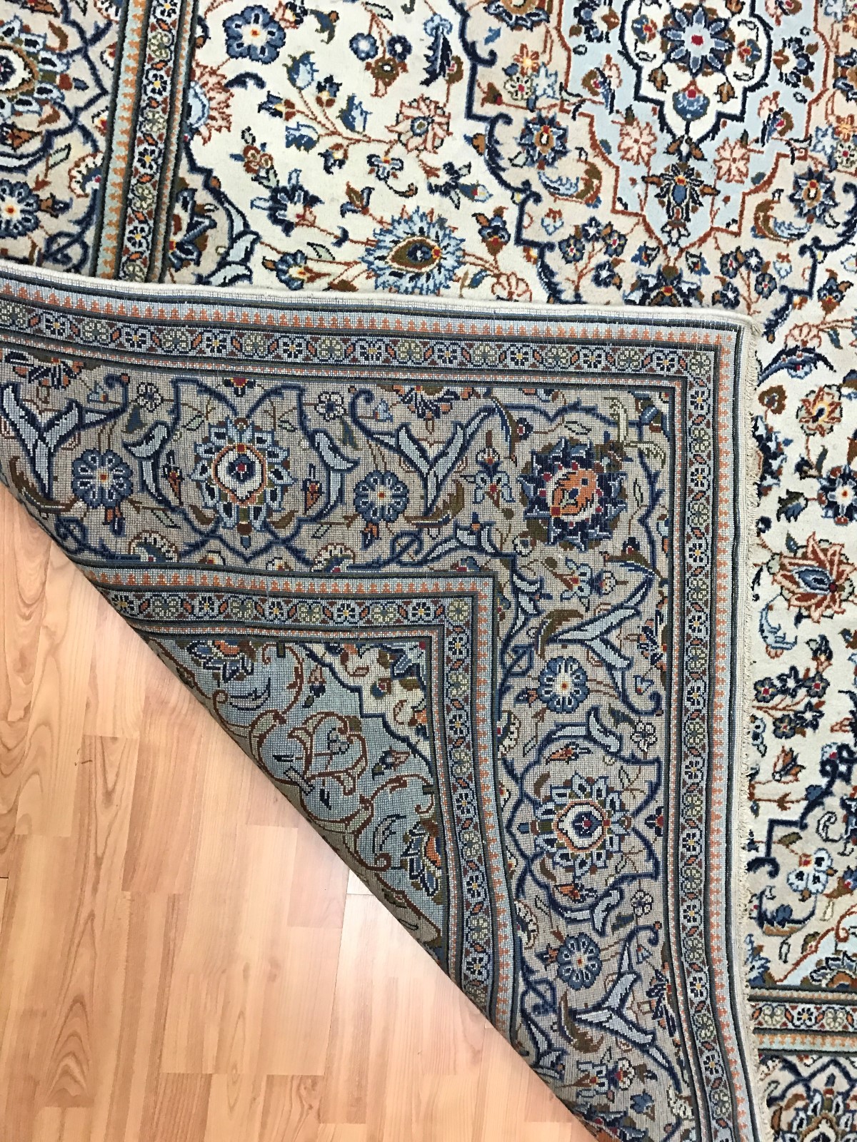 6’6″ x 10’2″ Indian Floral Oriental Rug – 1950s – Hand Made – 100% Wool