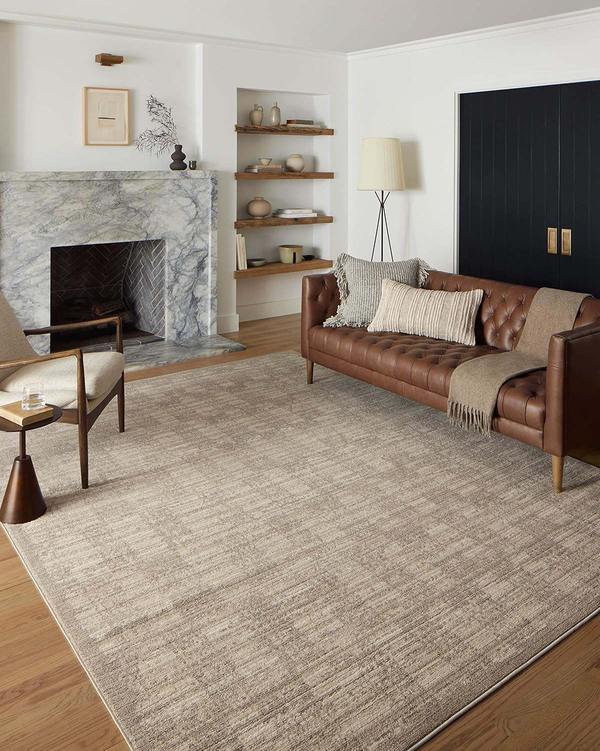 Loloi Darby Collection DAR-07 Pebble/Sand 6′-7″ X 9′-3″ Area Rug