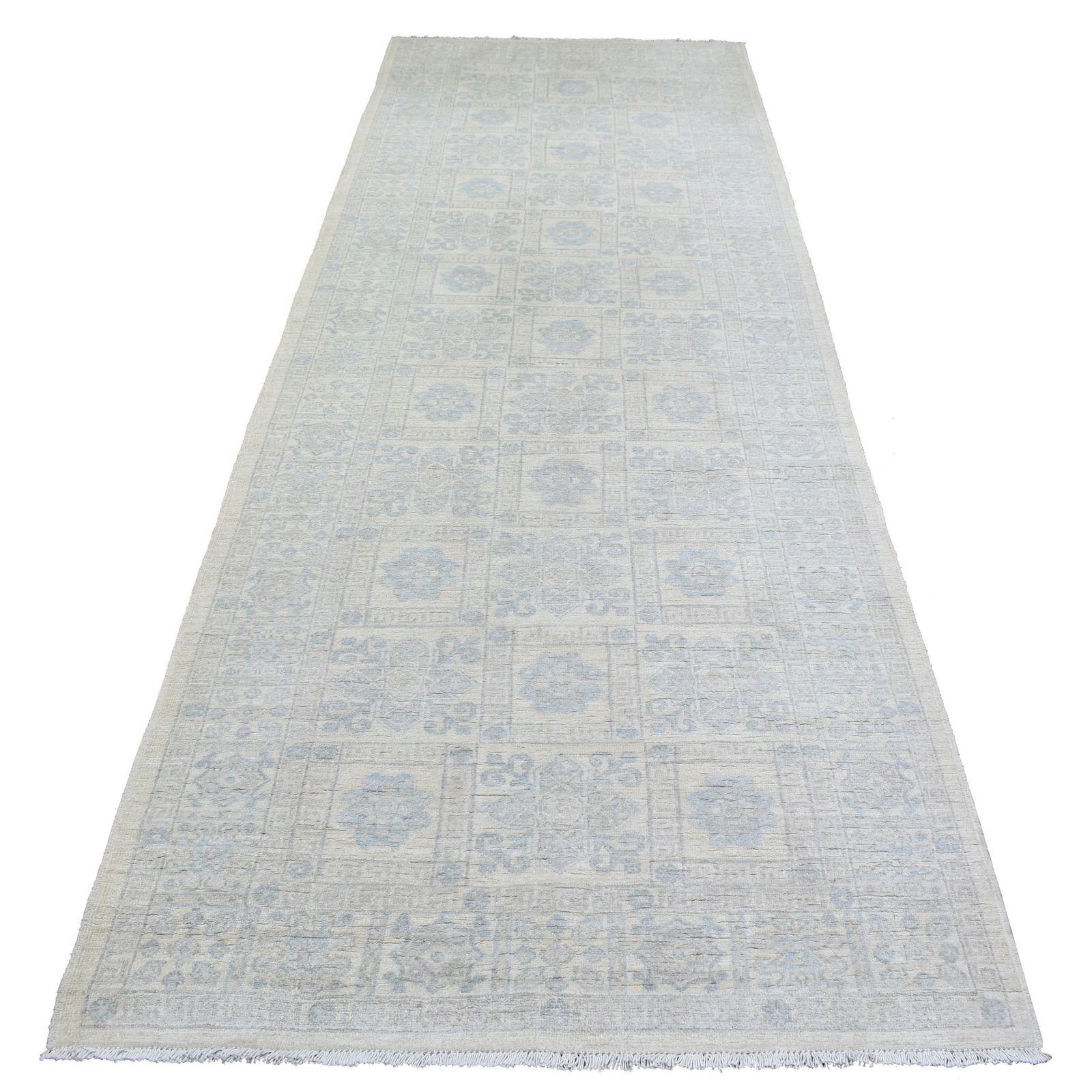 4’x11’8″ Ivory White Wash Peshawar Wool Hand Knotted Wide Runner Rug R72830