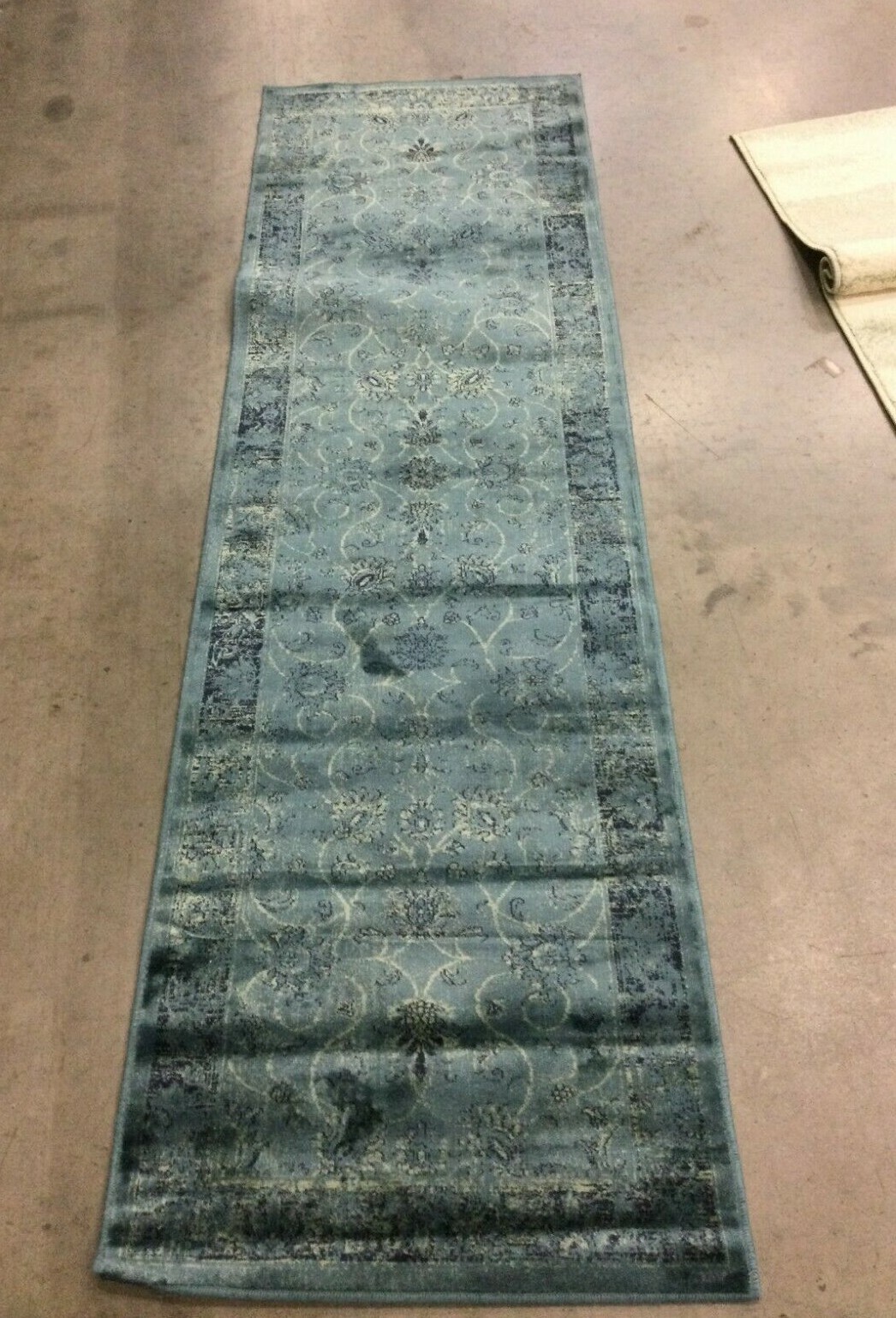 TURQUOISE / MULTI 2′ X 7′ Stained Rug, Reduced Price 1172634579 VTGB117-2220-27