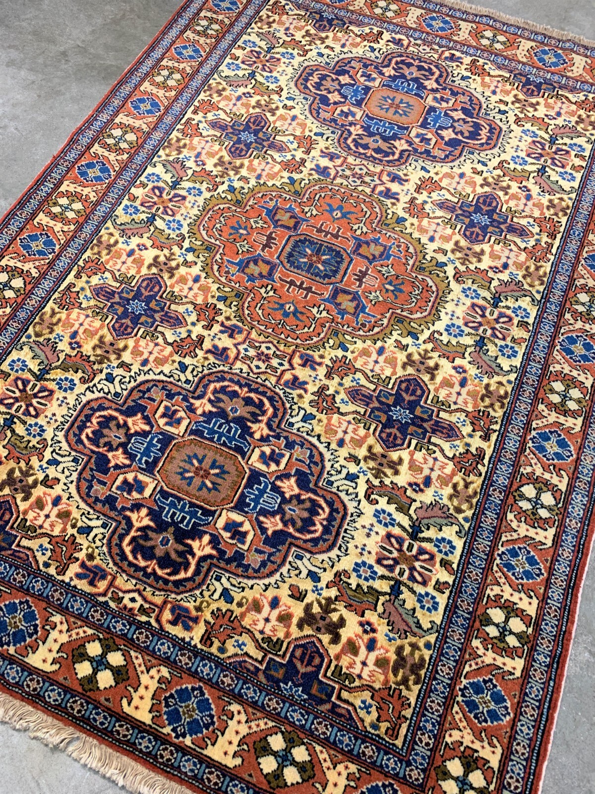 4’5” x 6’4″ Hand-Knotted Wool All-over Area Rug – 4×6 Handmade Carpet