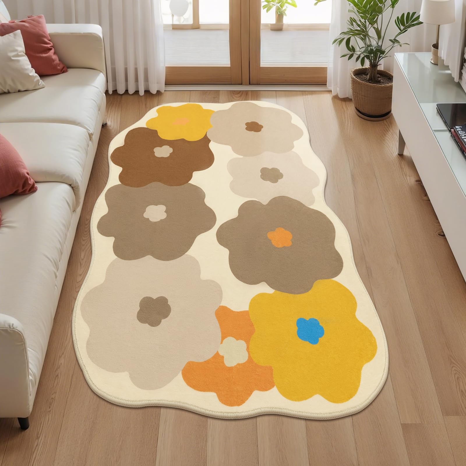 Floral Cute Rug 3×5 Irregular Scalloped Rug Beige Flower Shaped Indoor Mat Be