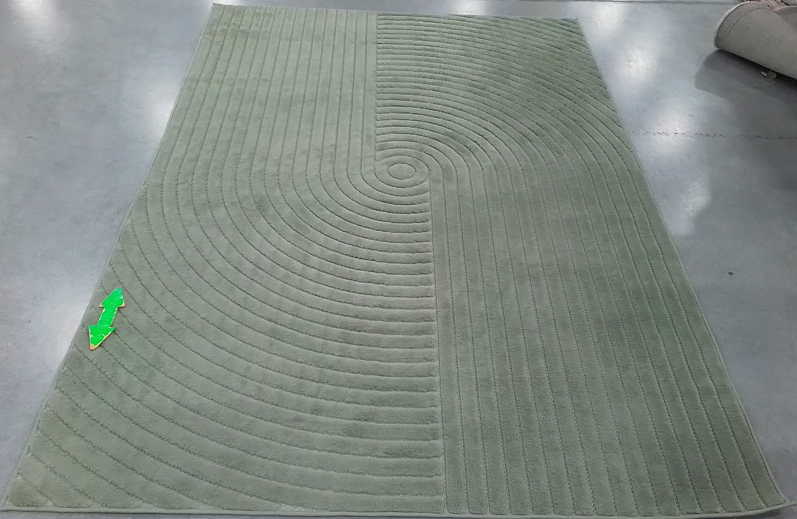 GREEN 5′-3″ x 7′-6″ Stained Rug, Reduced Price 1172799687 SLE674Y-5