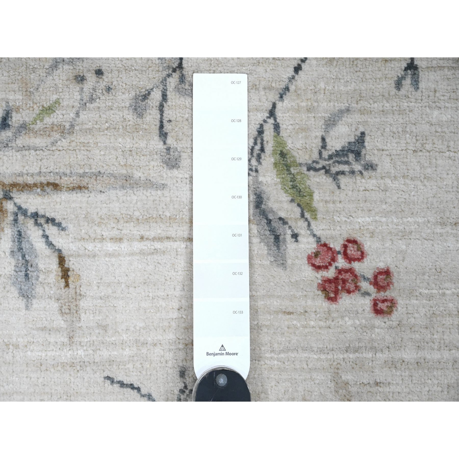 4’x6′ Ivory Sparrows on the Tree Peshawar Soft Wool Hand Knotted Rug R20955