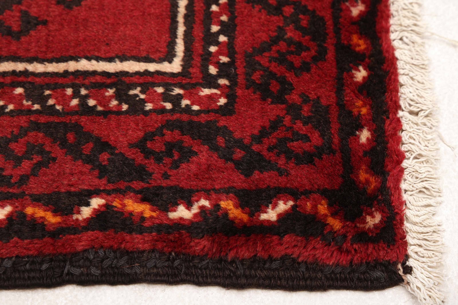 Vintage Hand-Knotted Area Rug 3’4″ x 5’10” Traditional Oriental Wool Carpet