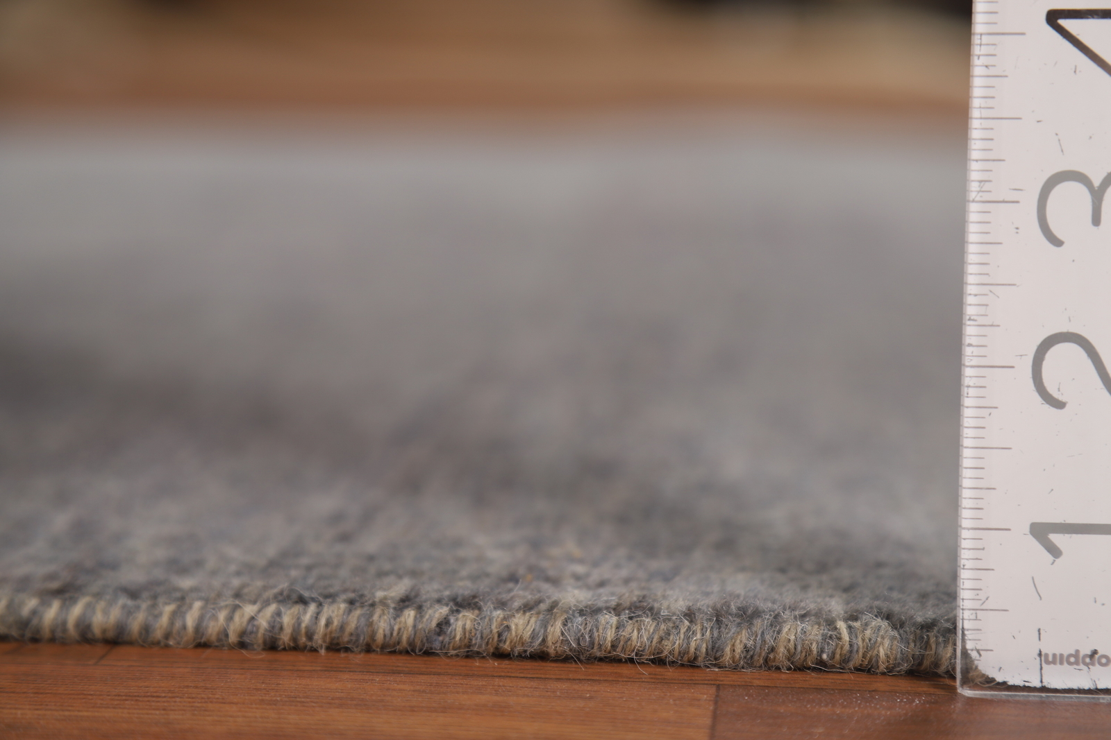 Versatile Gabbeh Solid Design Grey Wool Modern Foyer Rug Ideal for Any Room 5×7