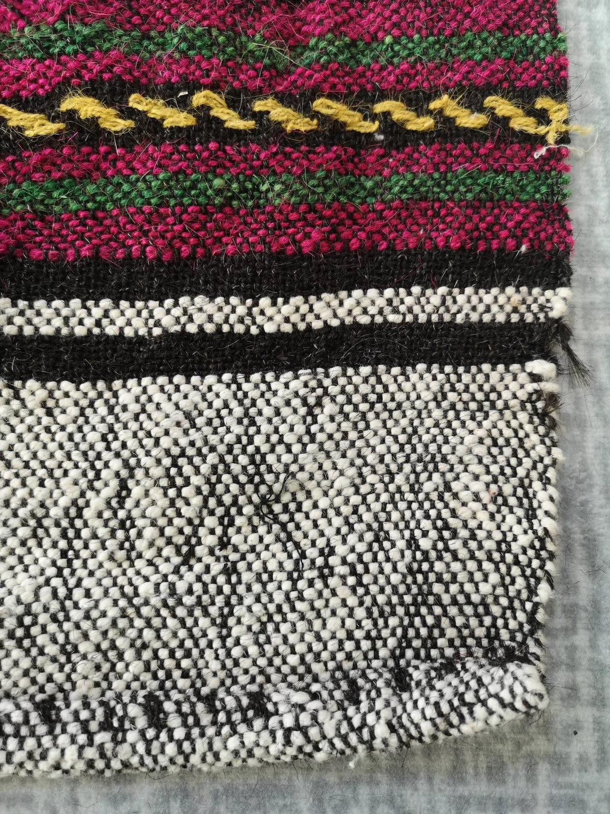 Vintage Turkish Kilim Area Rug, White Bristle, 5.1 x 6.2 ft