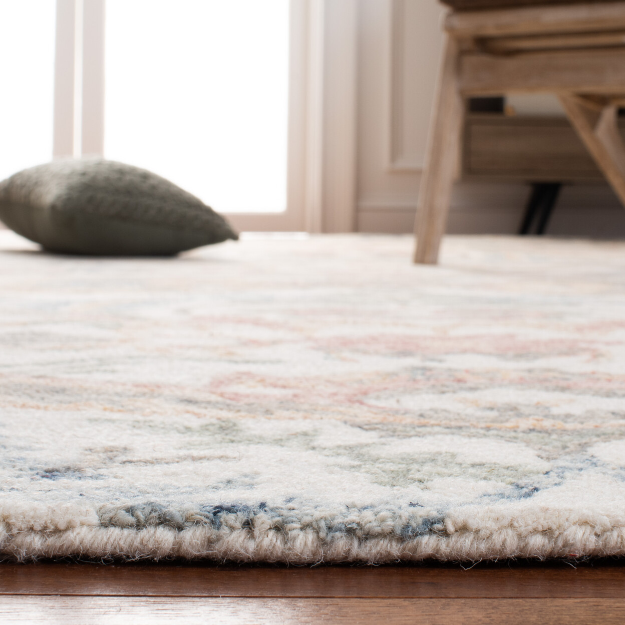 SAFAVIEH Micro-Loop MLP901M Handmade Ivory / Blue Rug