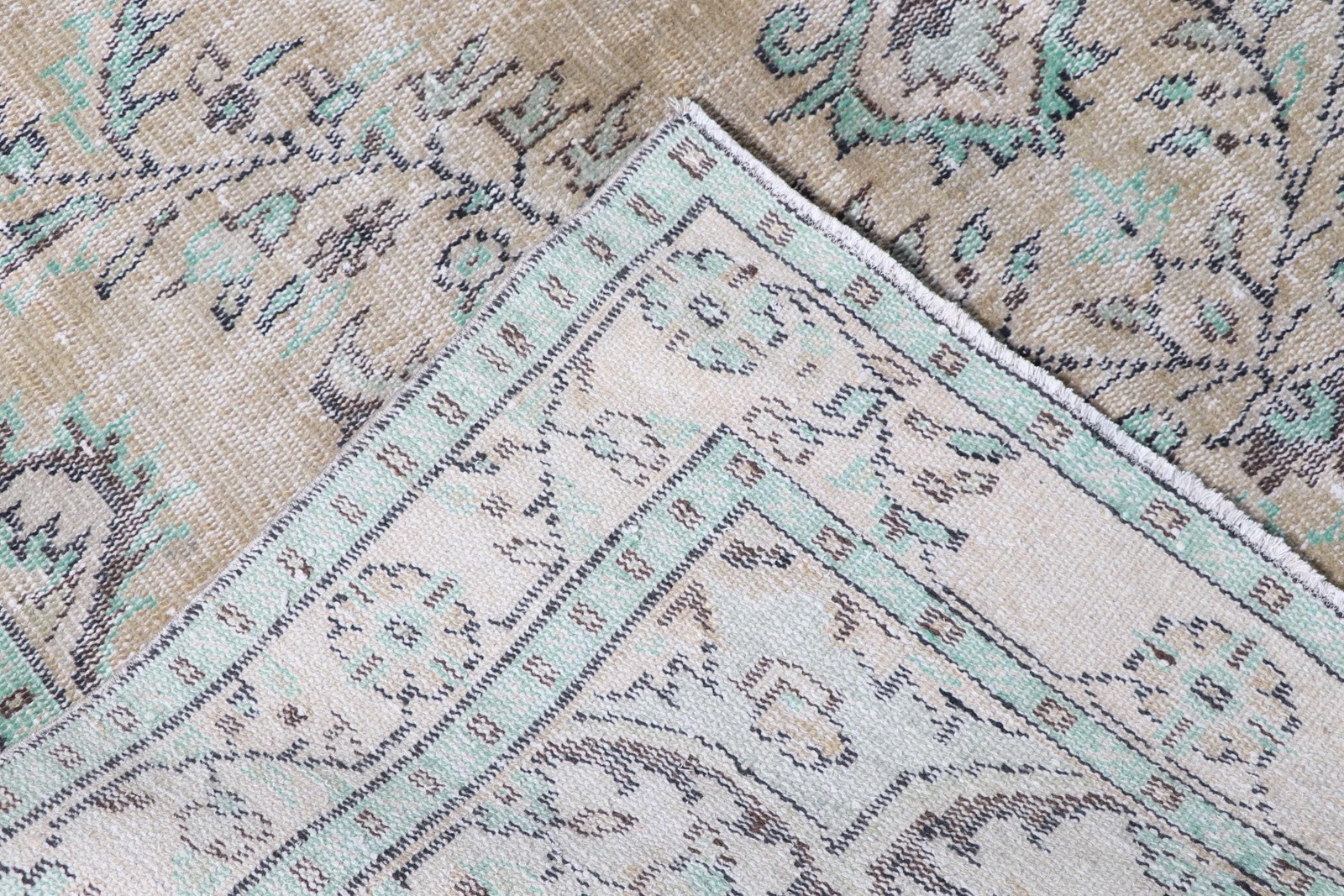 5,6×8,9 ft Vintage Rug, Large Turkish Rug, Green Bordered Rug