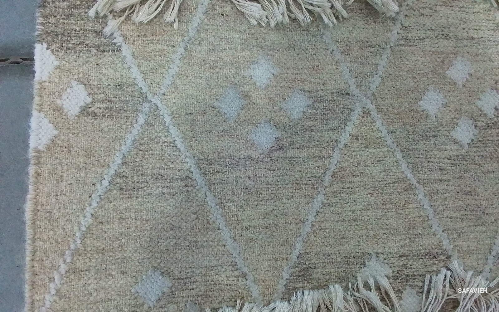 NATURAL / IVORY 2′-3″ x 12′-0″ Flaw in Rug, Reduced Price 1172782511 NKM316B-212