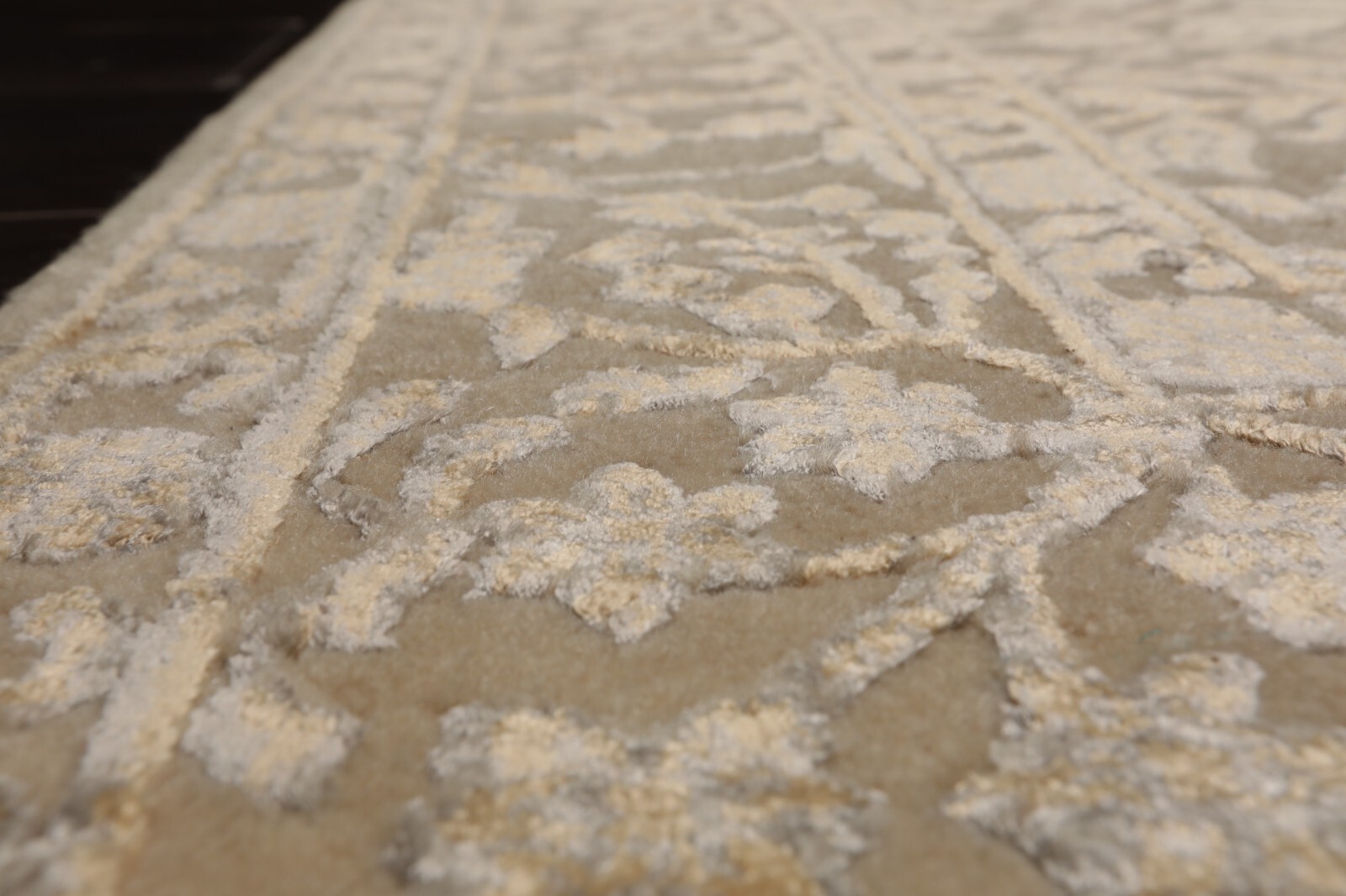 Hand Knotted 100% Wool Contemporary Tibetan Area Rug Ivory 4’3″ x 5’10”