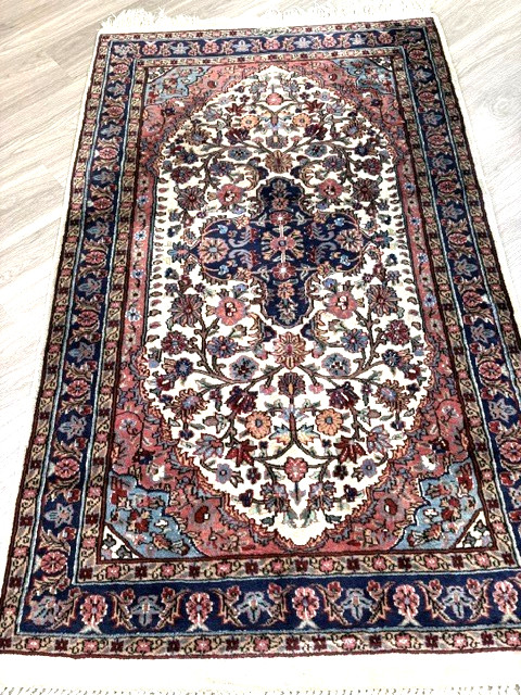 Vintage 3′ x 5′ Wool /Silk Handmade Hand knotted Turkish Rug Elaborate 400+ KSPI