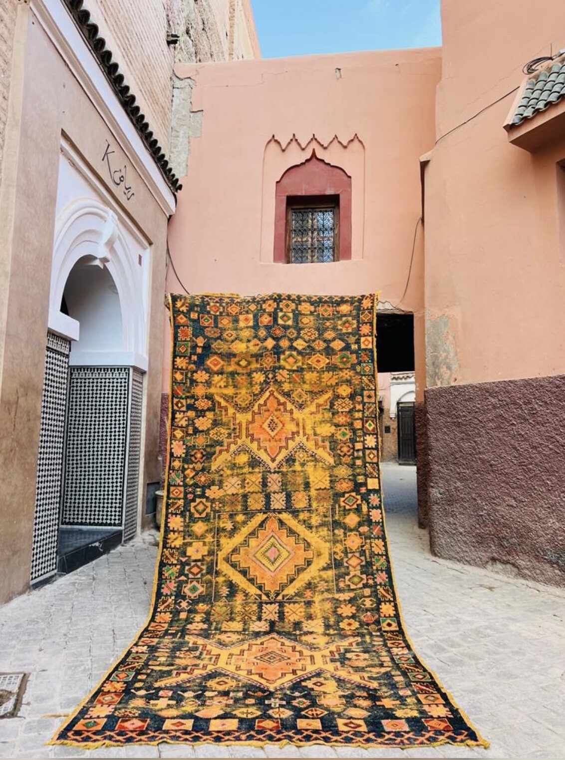 Vintage Mid century Moroccan Rug Tribal Taznacht Wool Saffron Indigo 11.5×5 ft