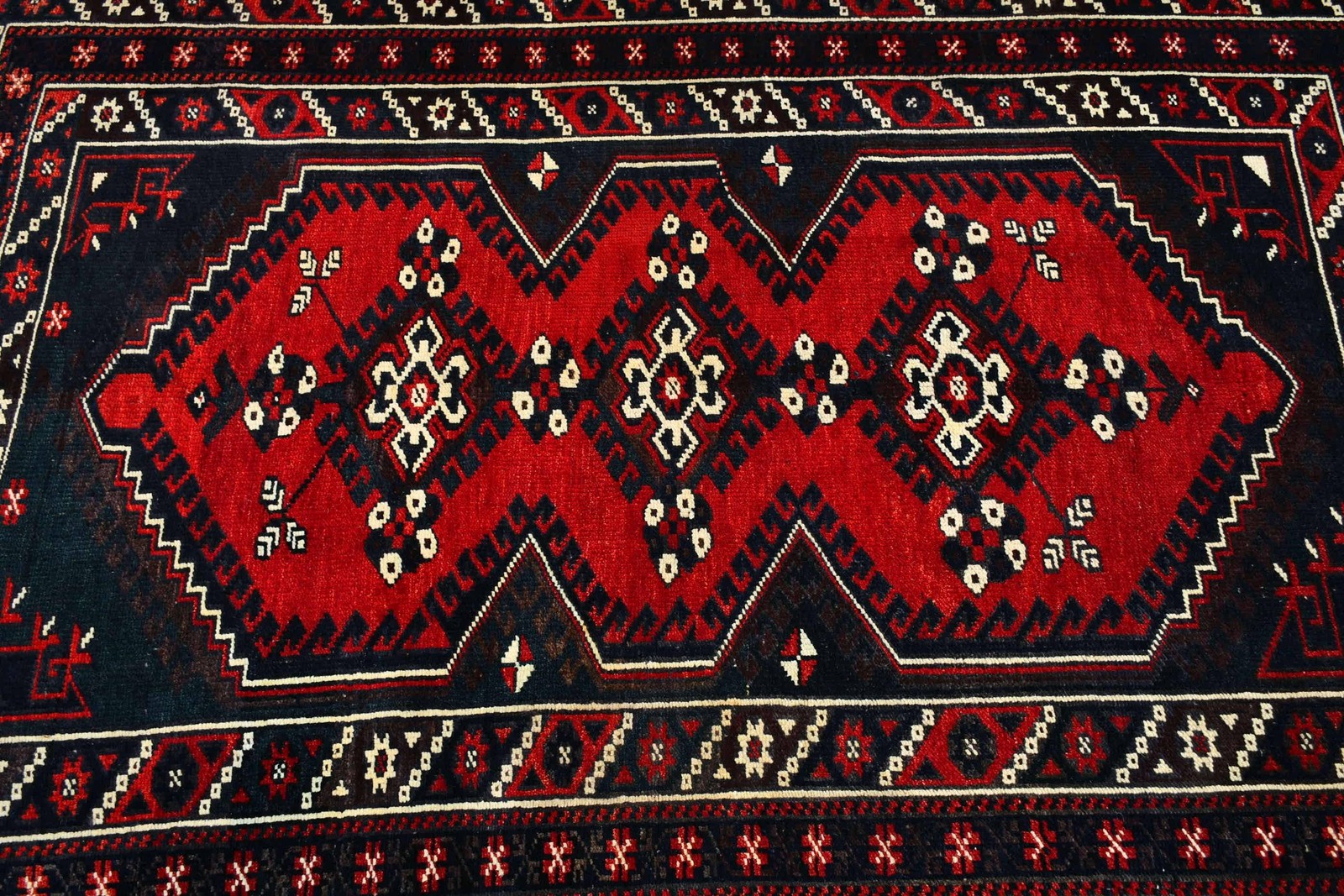 4,3×6,1 ft Rug, Turkish Vintage Area Rug, Red Wool Rug